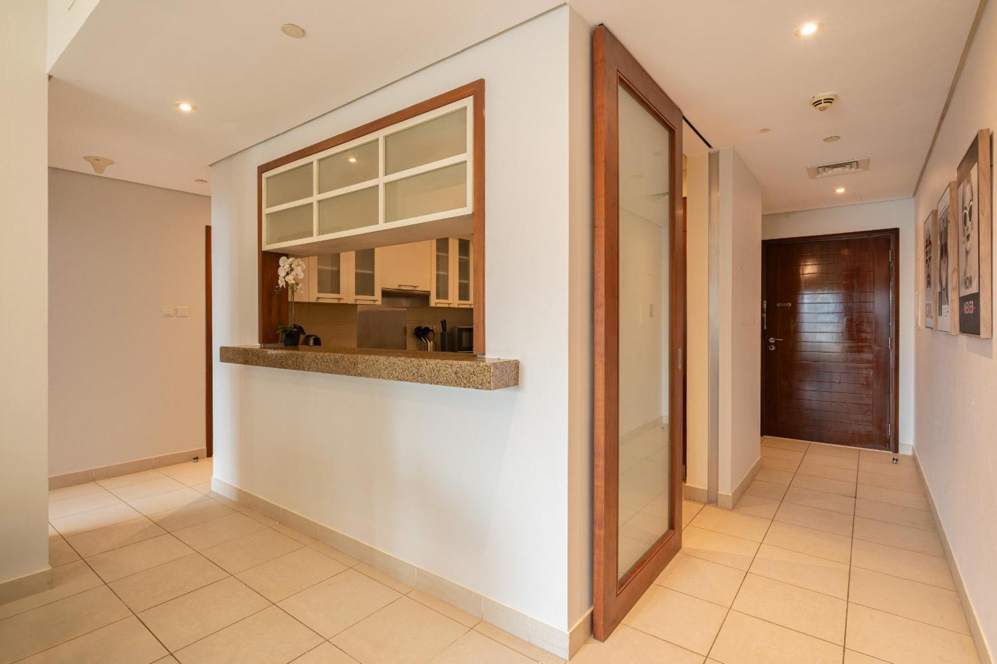 Stylish 1br In Blvd Central, Great Access - Allsopp & Allsopp Dubai
